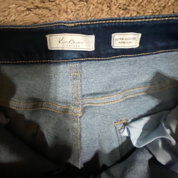 KanCan Signature Jean, Flare, 32 - Picture 3 of 5